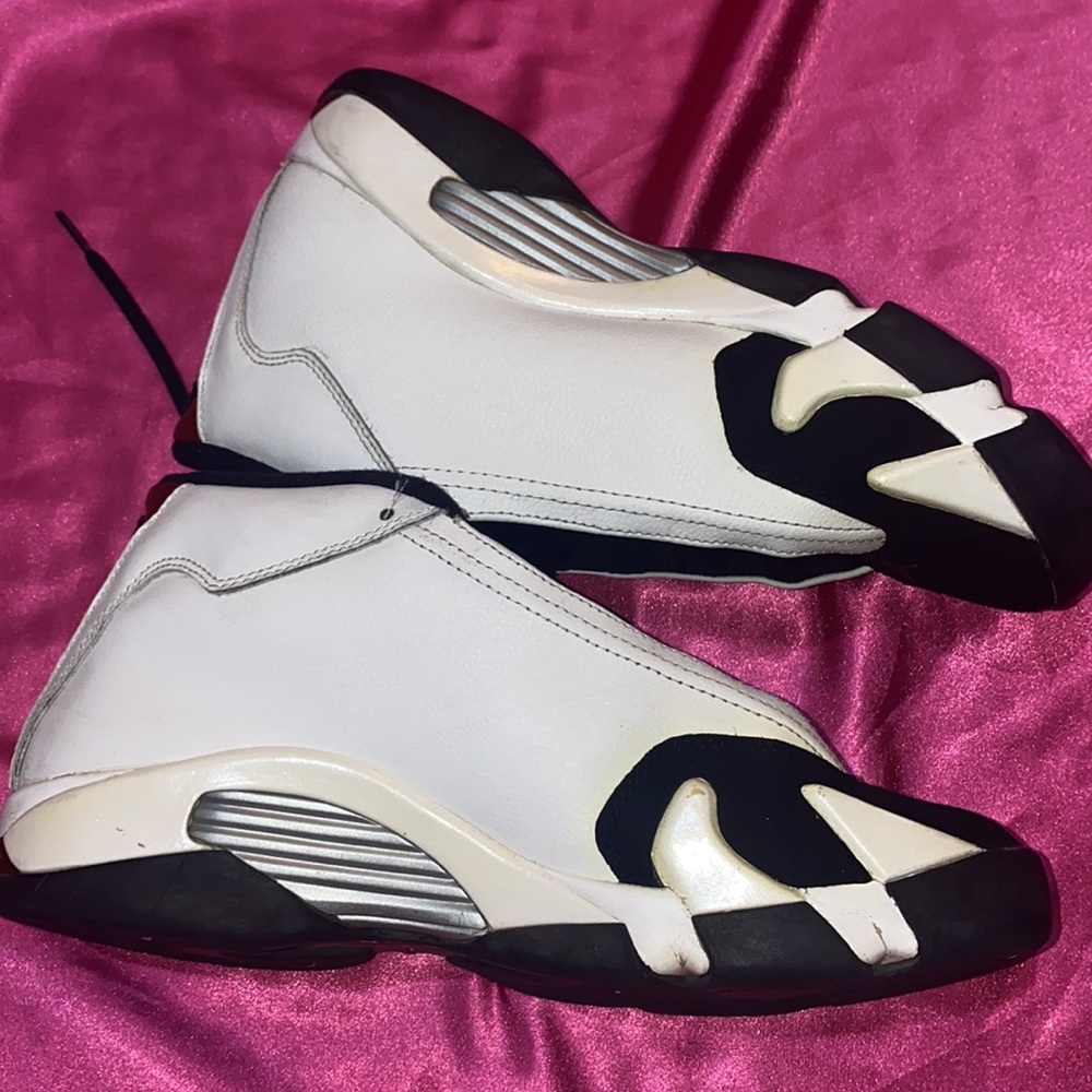 White and Black Jordan’s - Picture 4 of 5